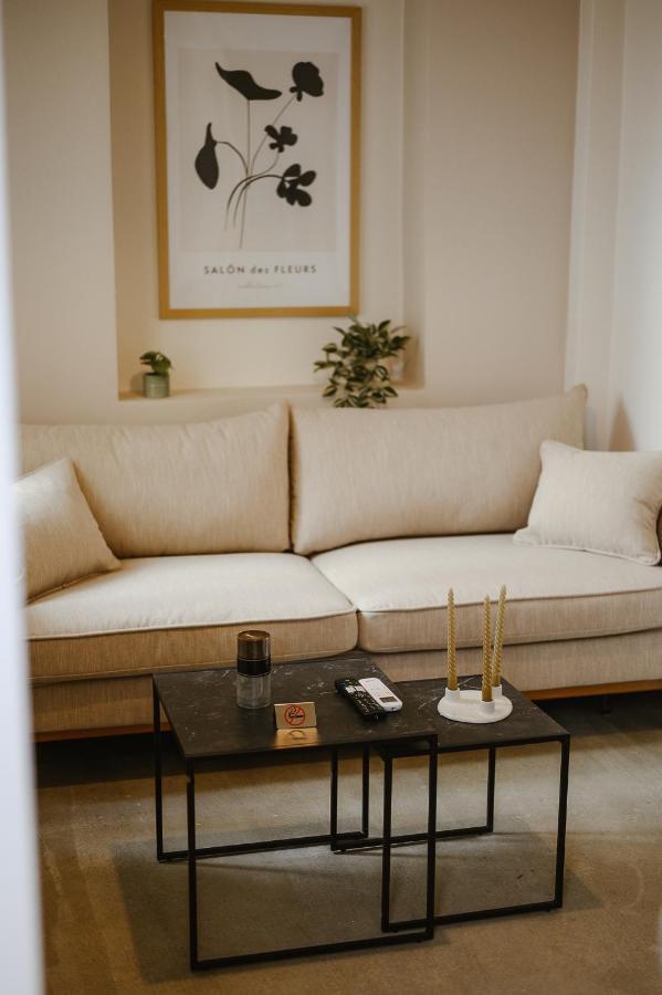 Lb Luxury Apartments Volos Buitenkant foto