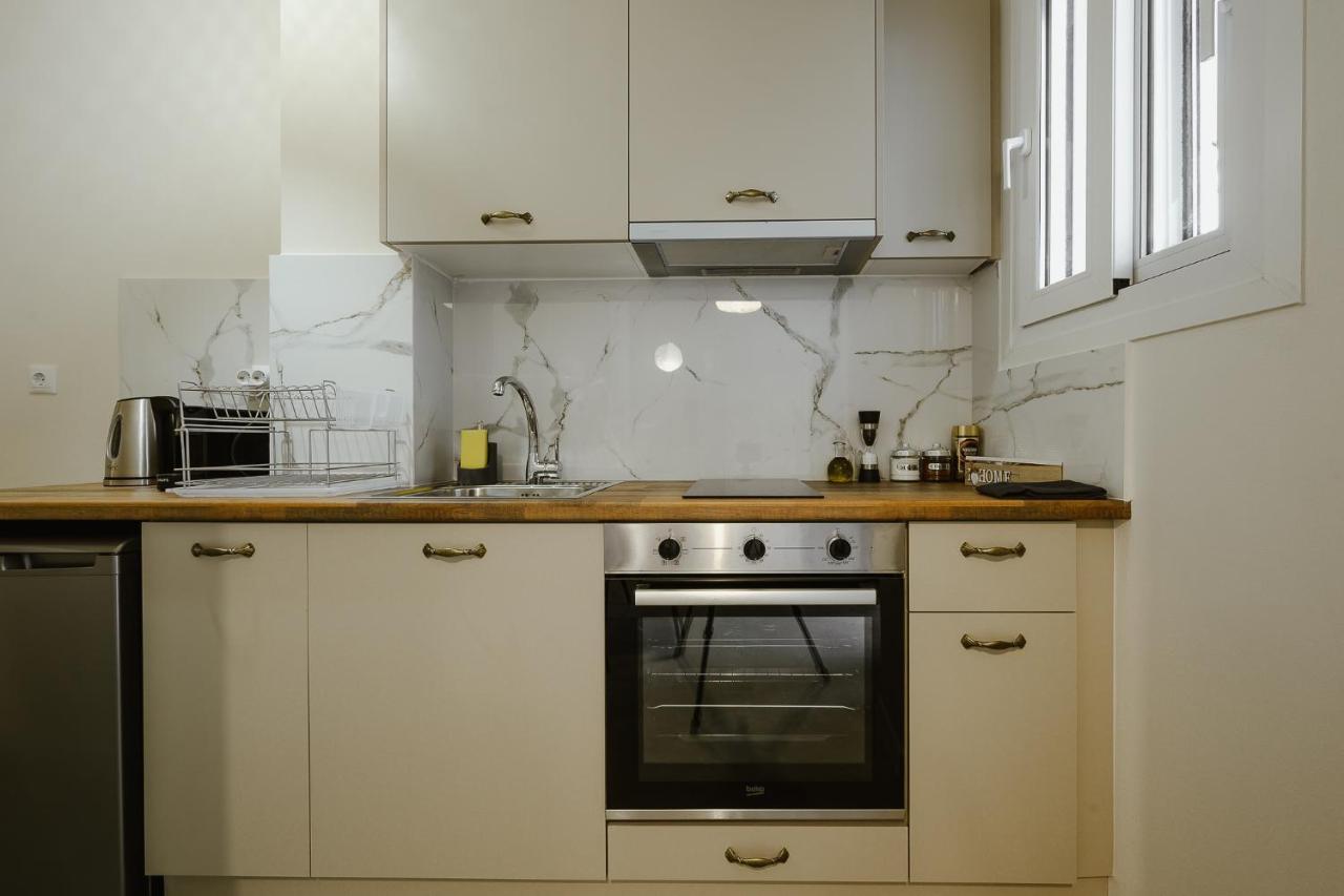 Lb Luxury Apartments Volos Buitenkant foto