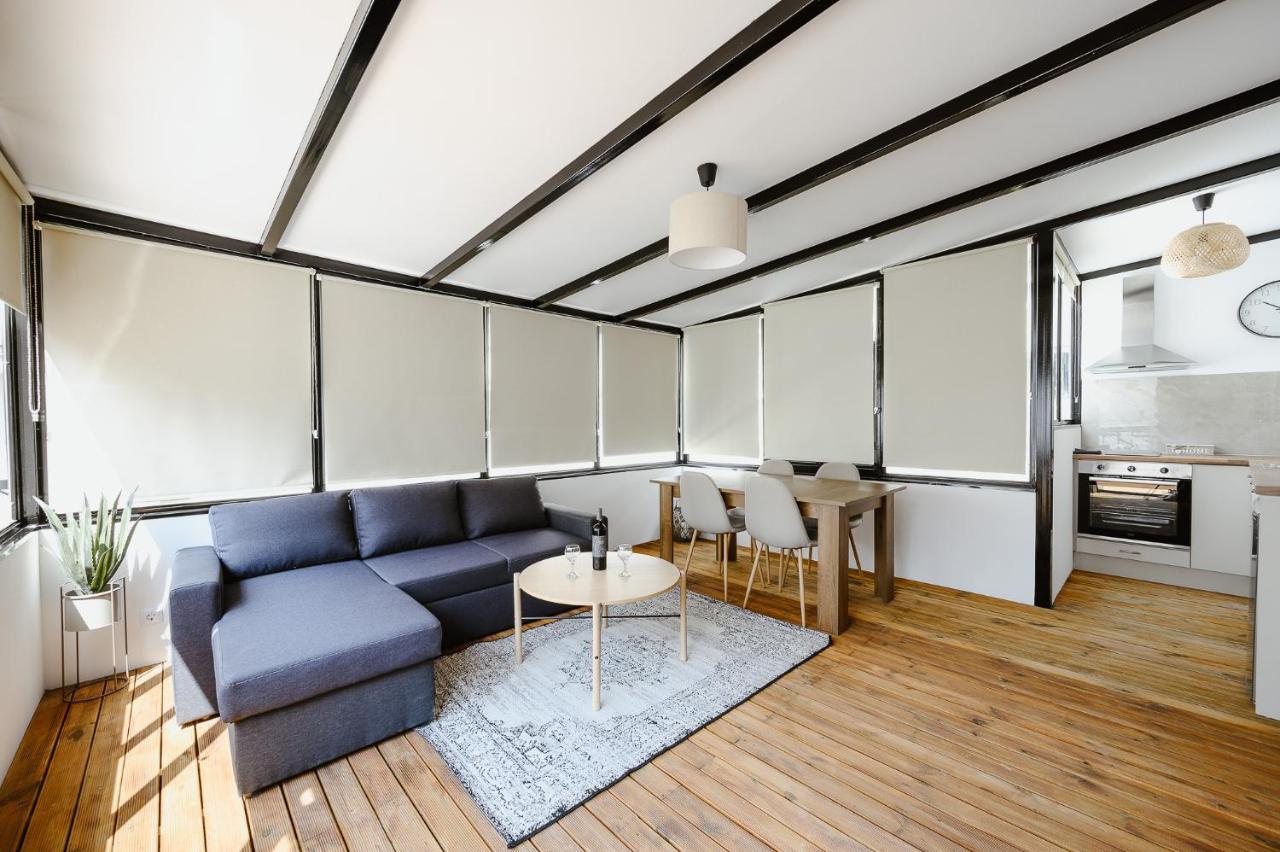 Lb Luxury Apartments Volos Buitenkant foto